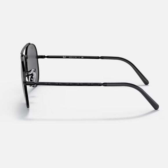 Ray-Ban Black Aviator Sunglasses Polished Black Dark Gray Lenses EUC main image 5